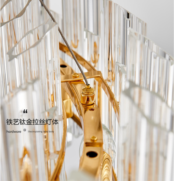 Electroplating Gold Luxury Pendant Lights 3000k To 6500K Crystal Round Light