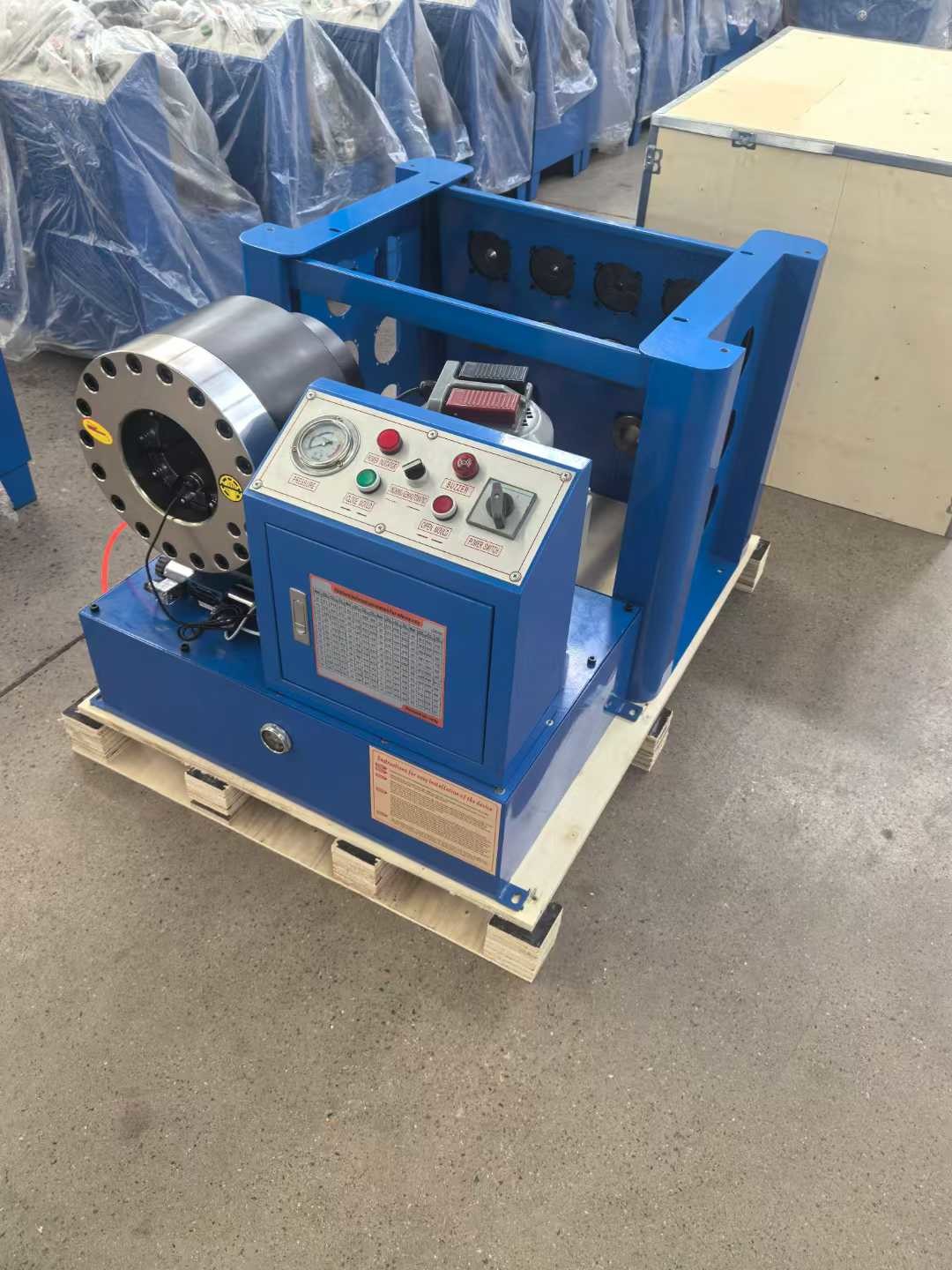 2 INCH Electric Blue Color Automatic Hose Swaging Machine With Rack And Fast Change Mould Tools Portable Hydraulic Crimper High Pressure