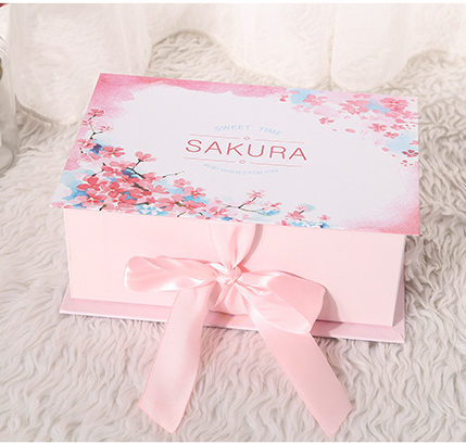 Recycled Materials Custom Logo Baby Clothes Gift Box Set Packaging Boxes With Ribbon