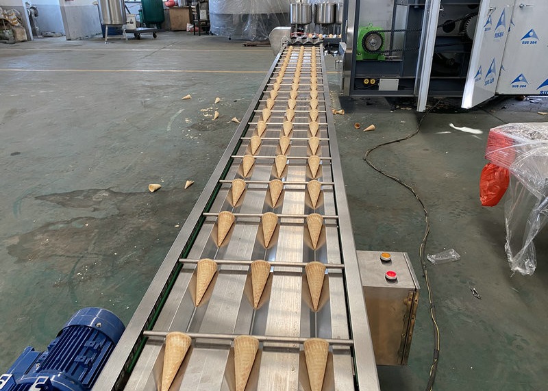 Schneider Ice Cream Cone Making Machine 4000 - 5000Pcs/H High Capacity