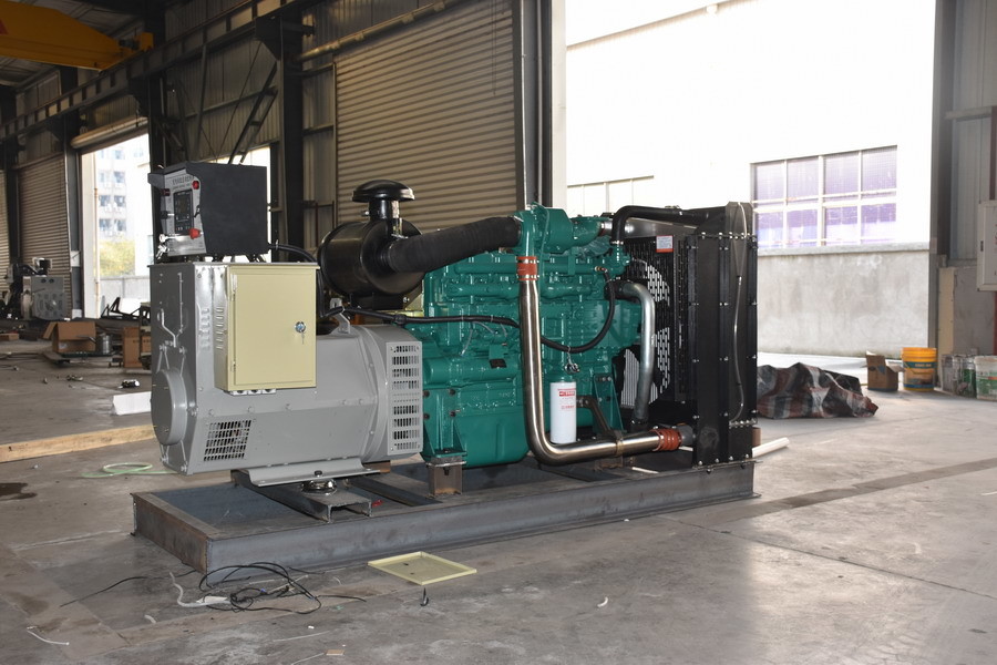 High Effciency 120KW Power Genset 150KVA Generator Engine With Yuchai Engine Diesel Generator