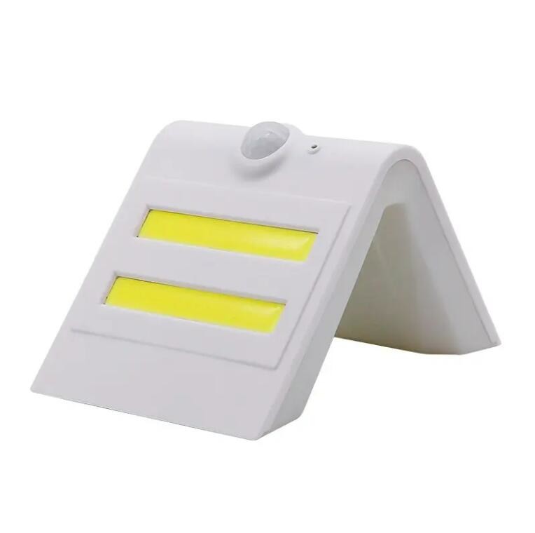 Solar Powered Waterproof Outdoor Solar Garden Lamp Wholesale Led Solar Wall Light