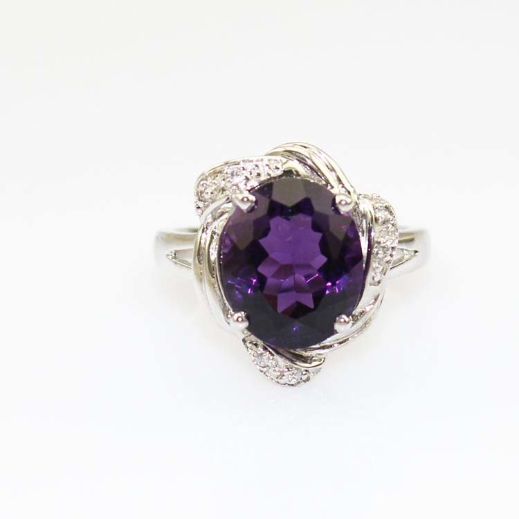 Sterling Silver Ring 10mmx12mm Oval Garnet Cubic Zircon (R209)