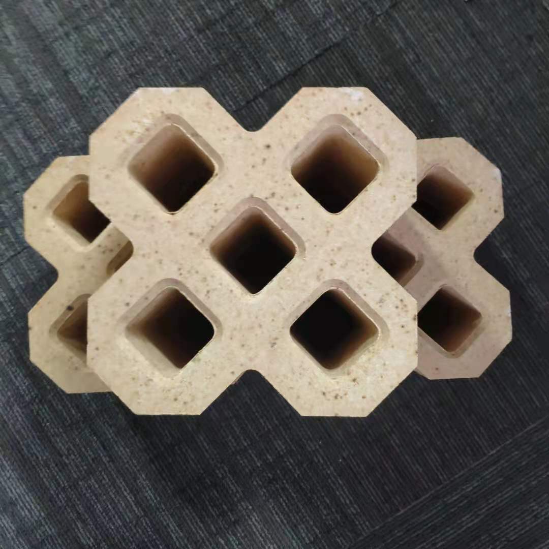 Thermal Shock Resistant Andalusite Fire Brick for Glass Furnace MgO Content 0%