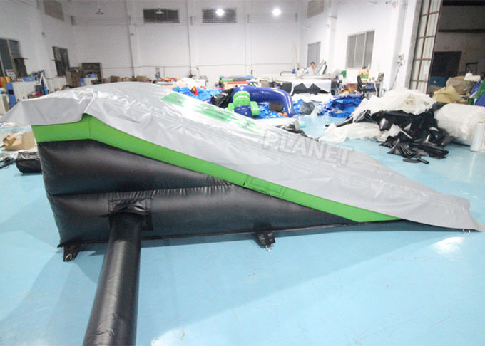 0.55mm PVC Inflatable Sports Games Jumping Stunt Airbag With Ramp