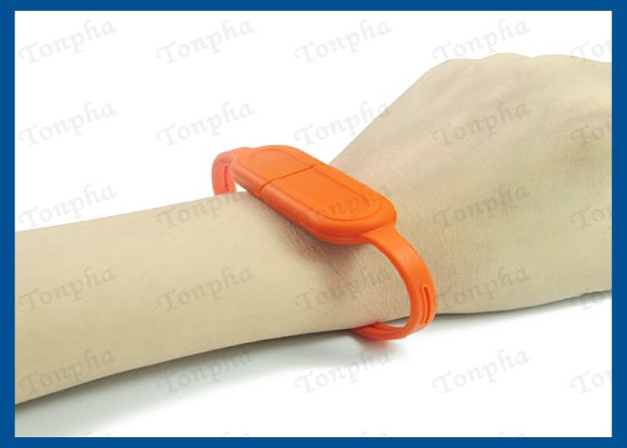 Promotional Thin Wristband Flash Drive Convenient Carrying Silicone Material