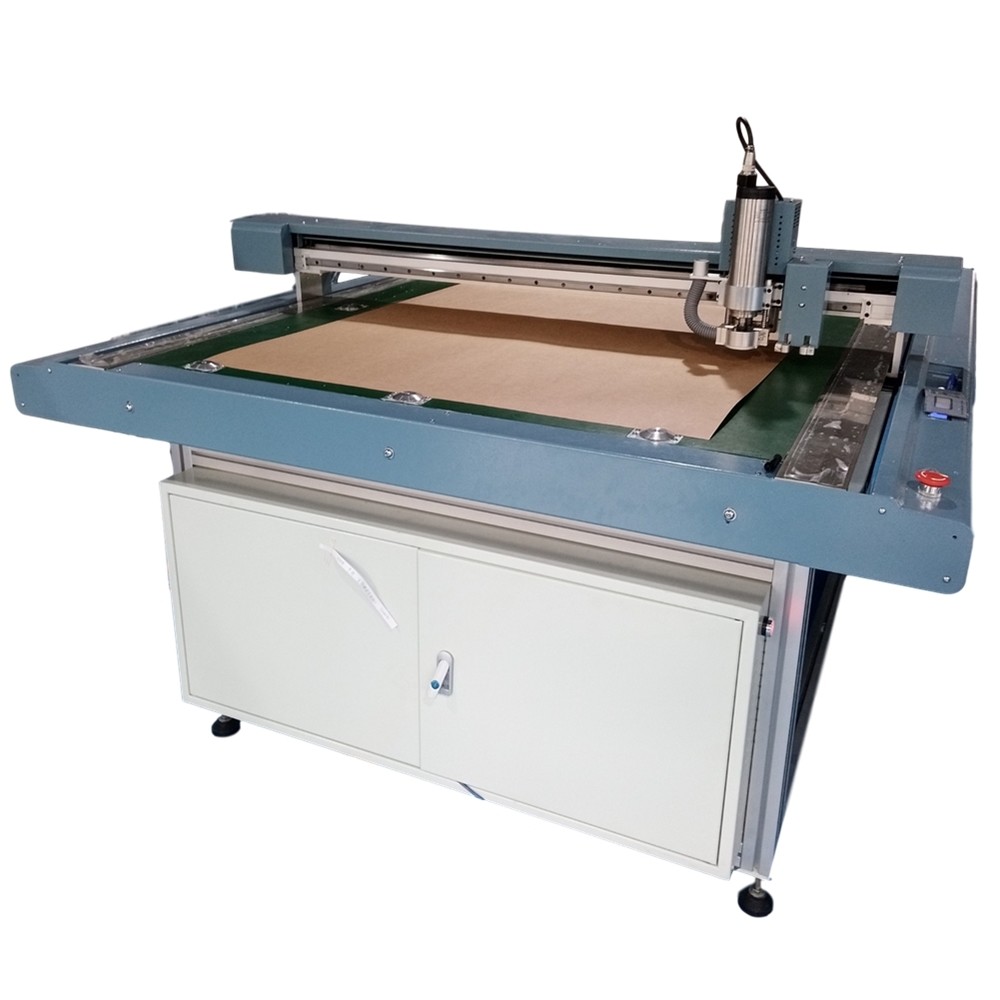 1215 Smart Garment Template Sheet Cutter with Cutting Machine Size 2000*1570