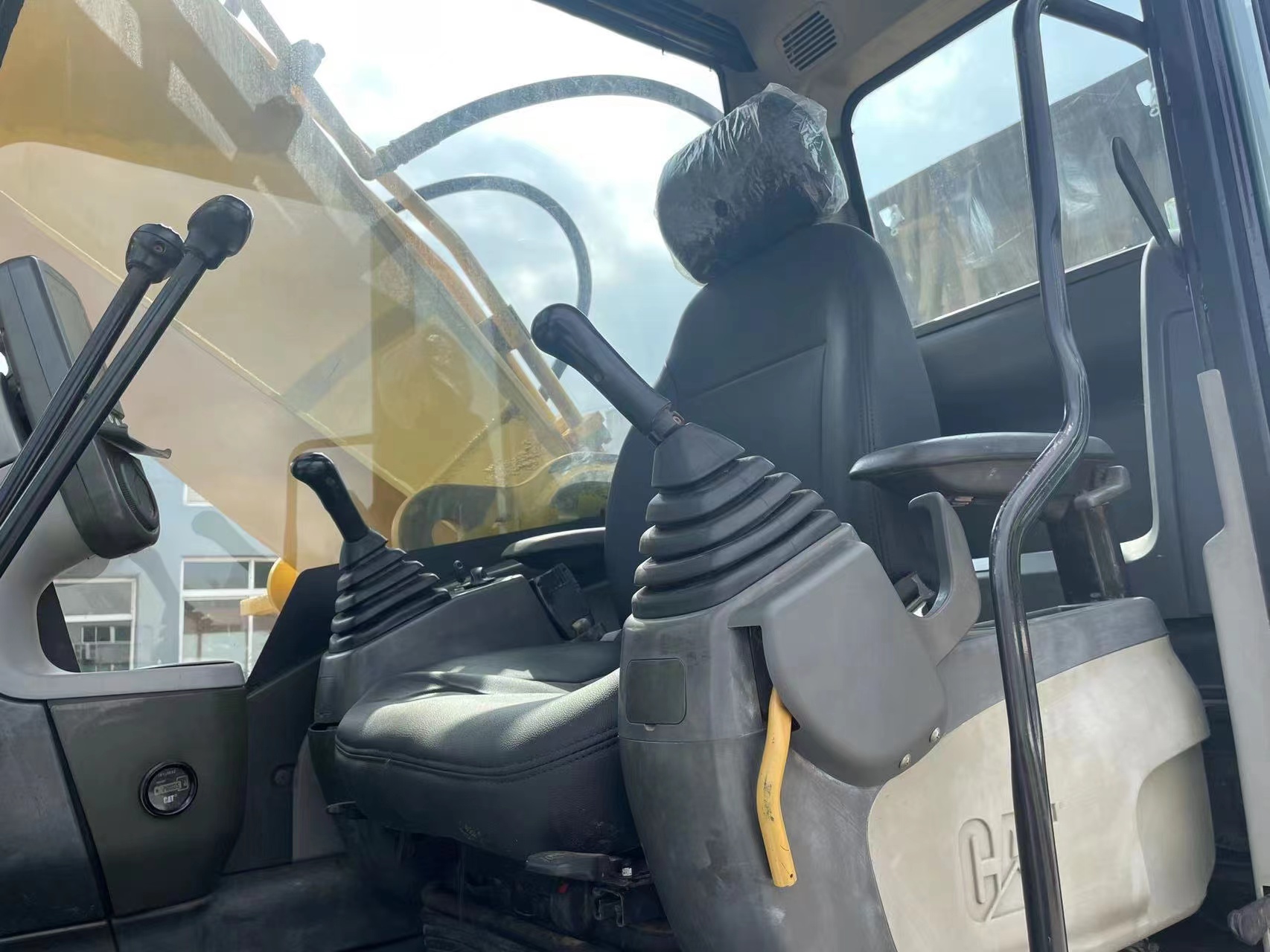 Used excavator CAT 330D second hand digger used heavy machine 30 ton second hand excavator import excav