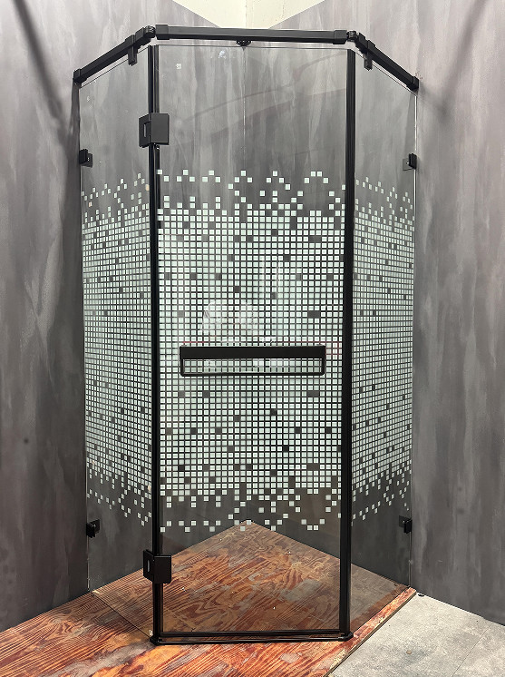 Customizable Shower Enclosure With Matt Black Profile And Printing Glass For Luxurious