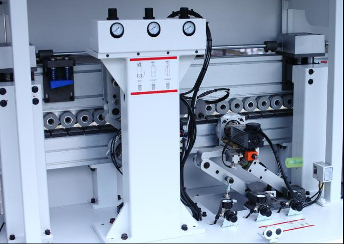 0.6Mpa Automatic Edge Banding Machine HD620 Thickness 3mm By HOLD