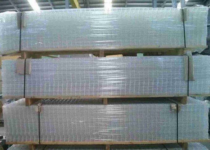 Green Anti Climb 4mm 1.8m Welded Wire Mesh Fence SS304