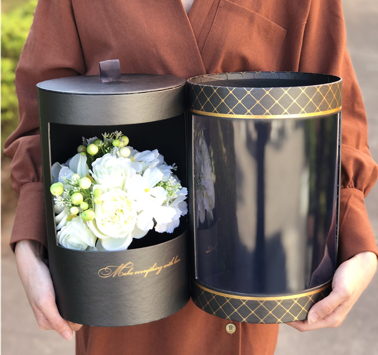 CMYK Printed Cylinder Shape Gold Stamping Logo Pink Flower Packaging Box for Roses