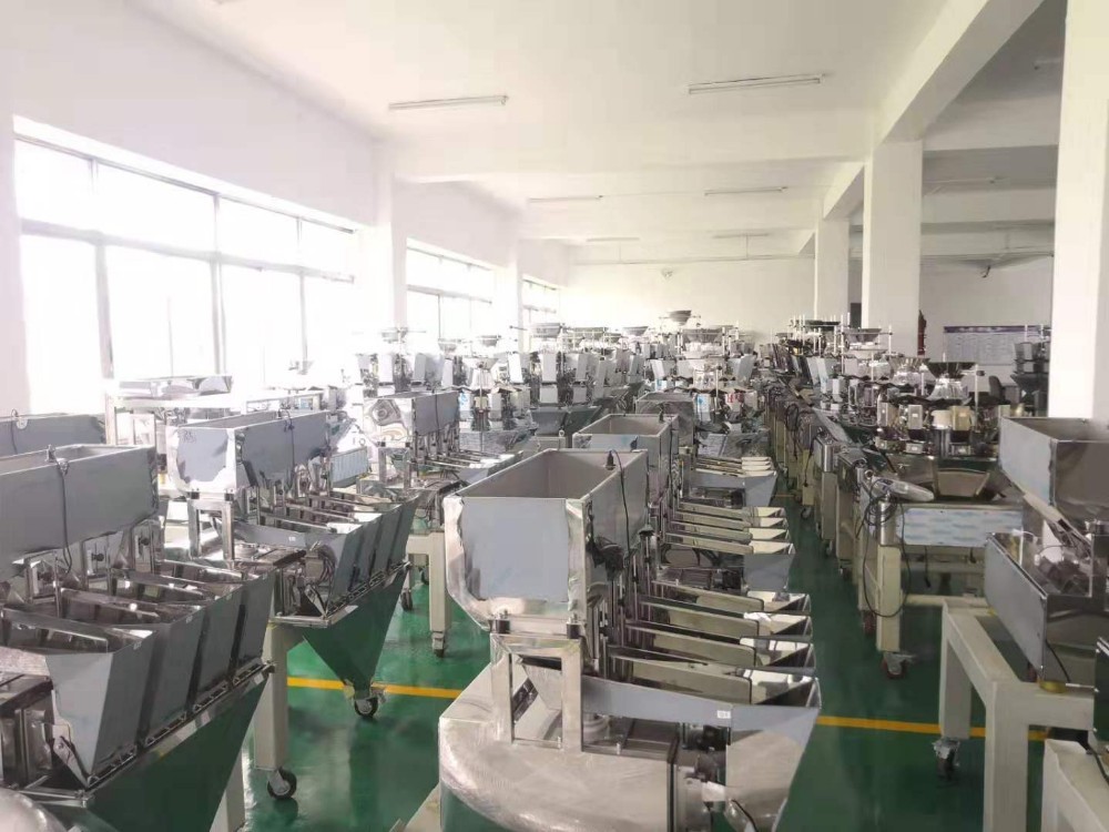 Automatic Beans Grain 4 Heads Linear Weigher Packing Machine 1000g 2kg