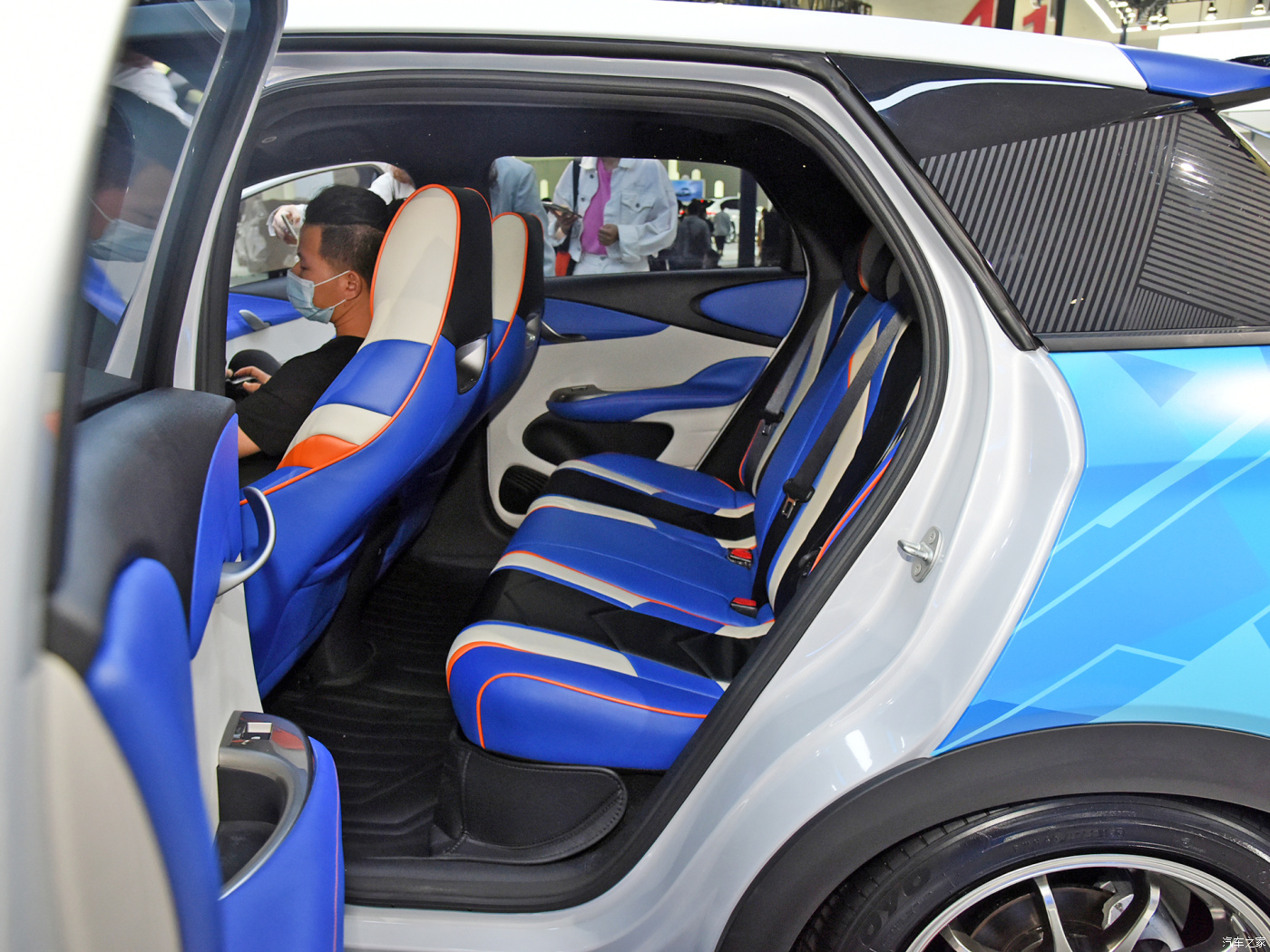 BYD Dolphin New Energy Electric Vehicle Automatic Motors 4 Seater