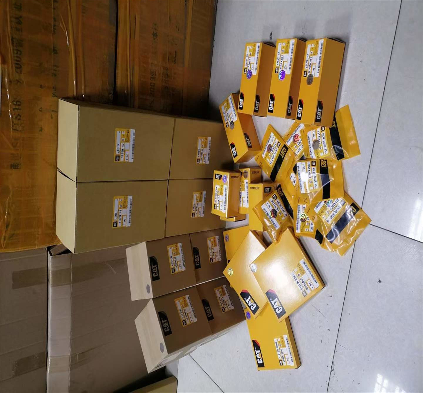 7C1146 Cylinder Liner 7C-1146 Piston Ring 1243526 Sleves 124-3526 Engine 2382716 Piston Set 238-2716