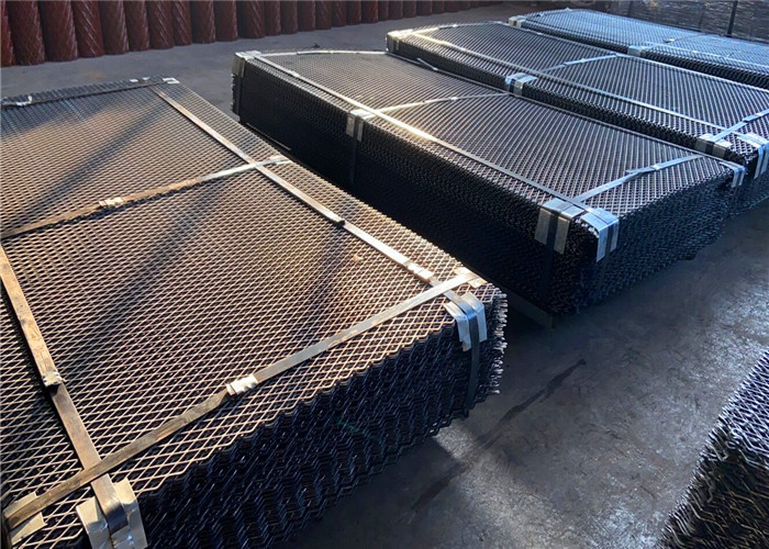 0.5mm Thickness Heavy Duty 1.22x2.44m Diamond Mesh Sheets