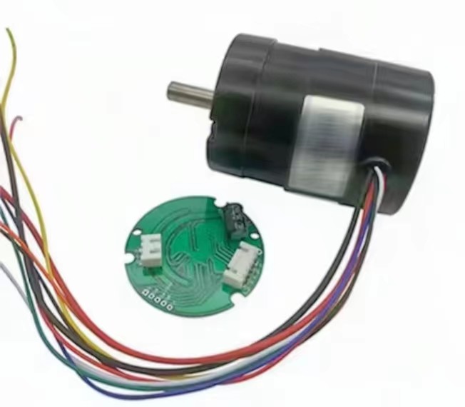 Electric Tools Motor 37W 24V 3500RPM IE 1 Micro Gear Motor For Mowers