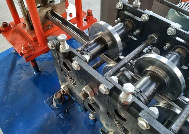 Steel Frame Drywall Stud Roll Forming Machine , Drywall Making Machine U Channel