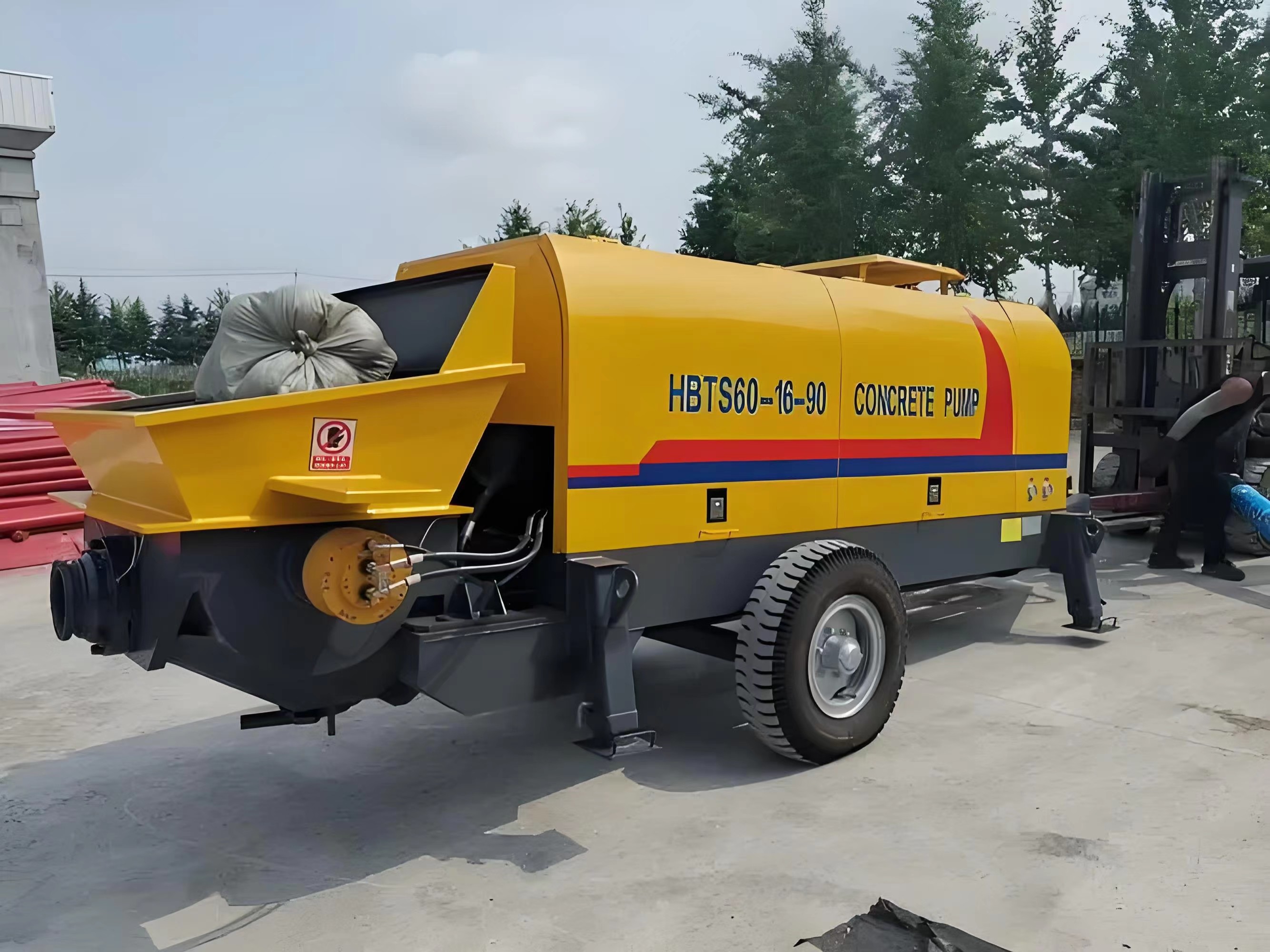 Multifunctional Mortar Cement Stationary Concrete Pump Portable For Secondary Structural