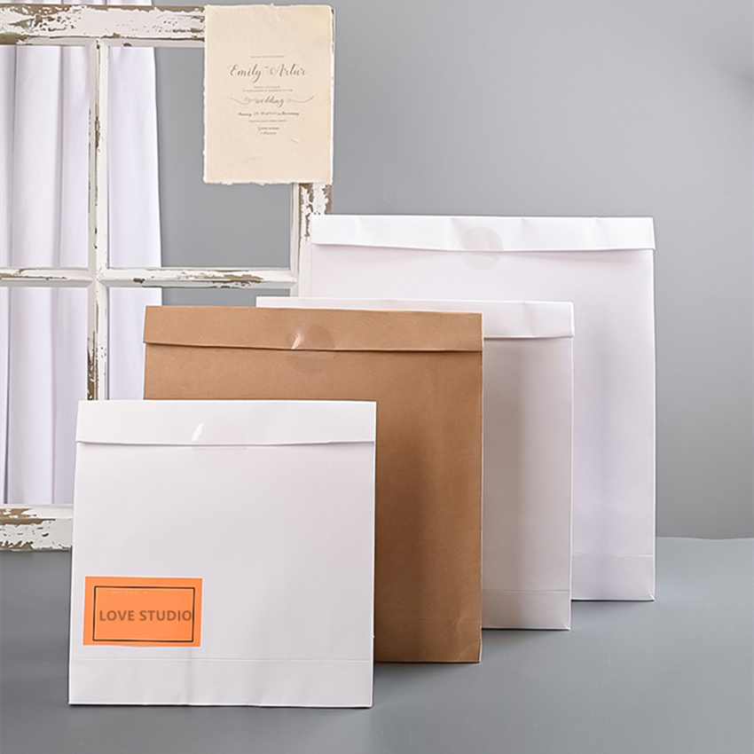 Brown Self Seal Paper Shopping Bags Hot Stamping Kraft Paper Express Mailing Bags