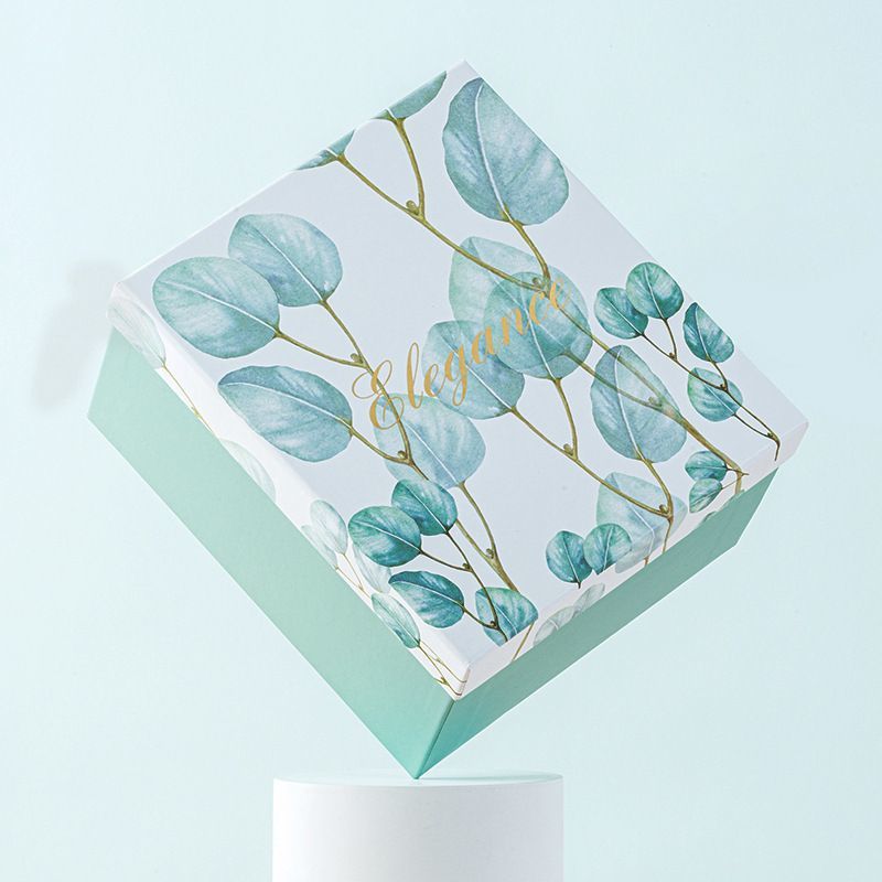 Various Patterns Modern Stylish Wholesale Custom Logo Printing Christmas Gift Rigid Cardboard Paper Packaging Carton Box
