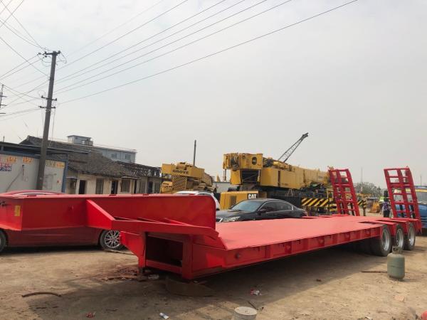 Heavy Duty Used Construction Machinery HOWO Truck Tractor With Flatbed Trailer