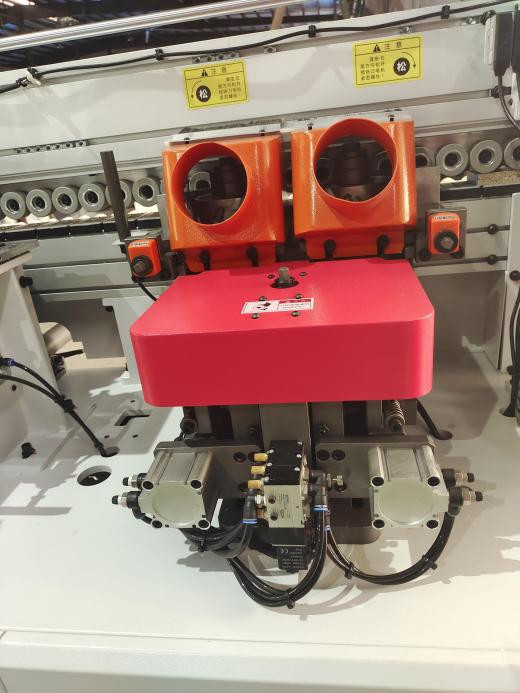 30kw Bevel And Straight Automatic Edge Banding Machine 0.6Mpa HD781JDPKQ