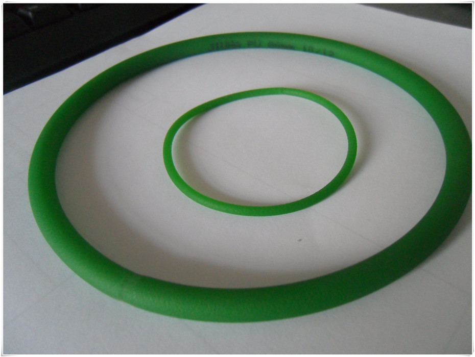 Tensile Strength Polyurethane Round Belt / Green PU Extruded Belt