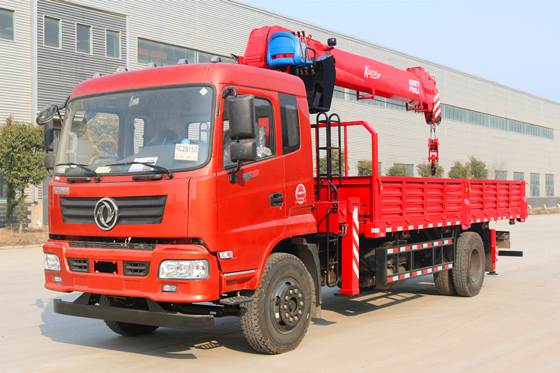 6 Ton Dump Truck With Crane Lifting Equipment Telescopic Hydraulic Straight Arm