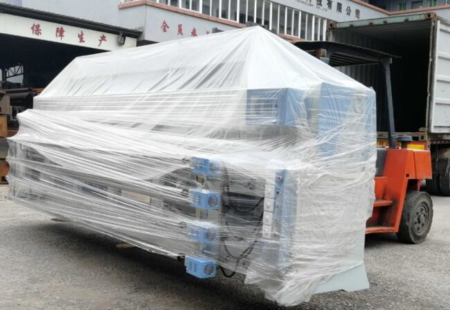 Industrial 128 Inch 1000rpm Multi Head Embroidery Machine
