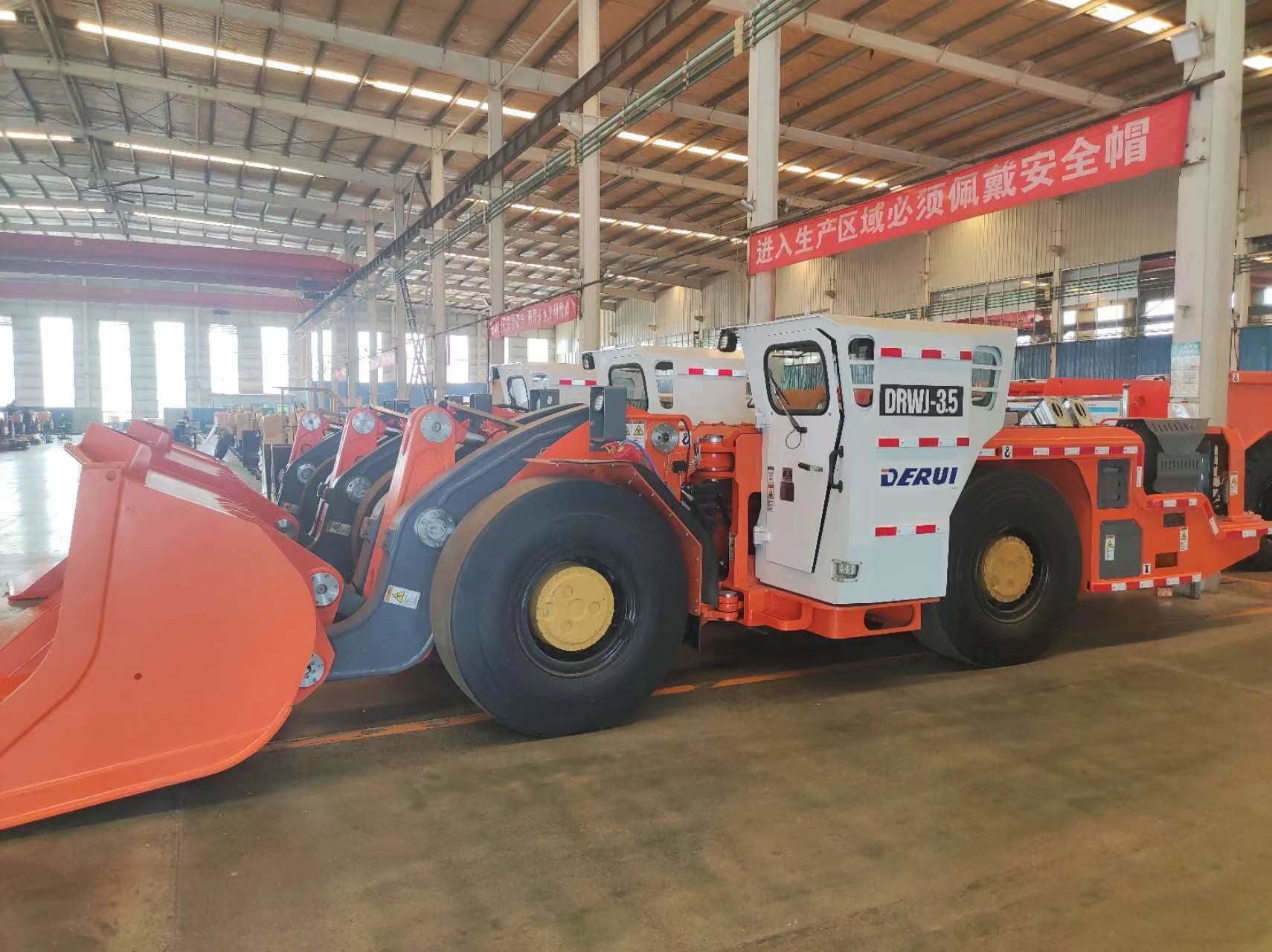 DERUI 3.5 Cube Underground Loader Grader Dump Truck VOLVO Engine