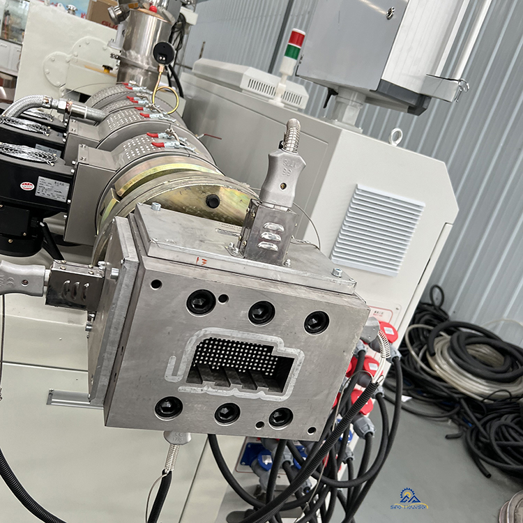 Sienems Beide Motor Operated Solid Wood Plastic Wpc Door Frame Production Line