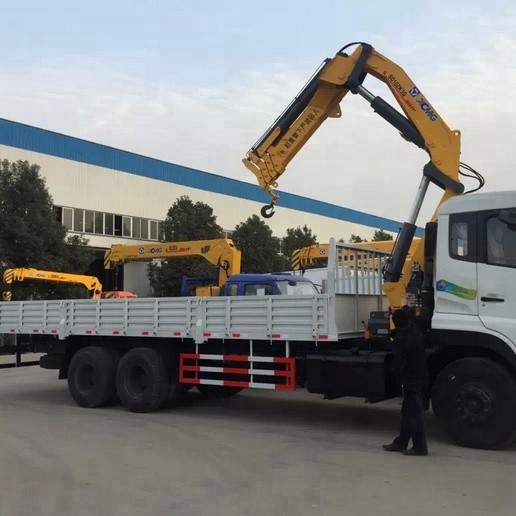 SQ10ZK3Q 10T Knuckle Boom Truck Crane With Dongfeng 6*2 10T Folding Arm