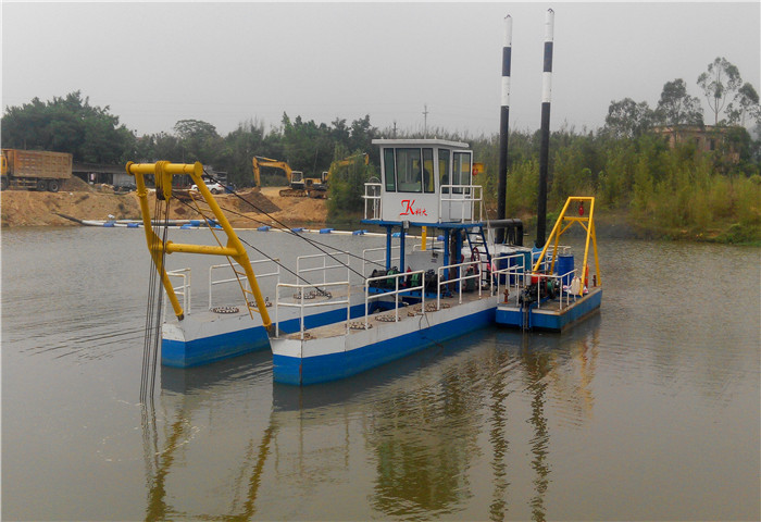 gold mining dredger