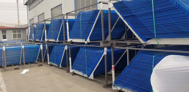 Pvc Coating 2.2m Temporary Edge Protection Barriers Lightweight