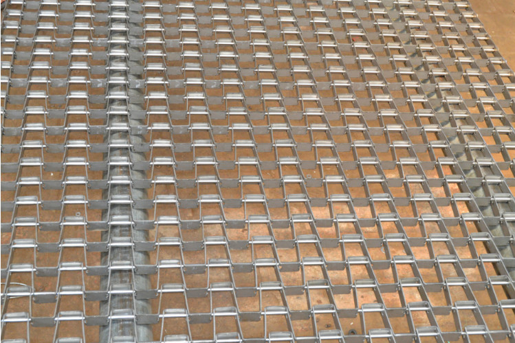 Square Shape Flexible Conveyor Belt Woven Sheet Galvanized Welded Wire Mesh