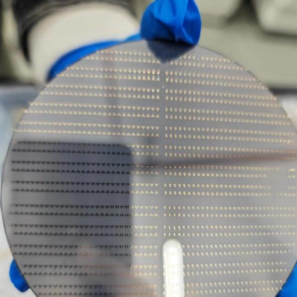  Piezoelectric Lithium Niobate Wafer For SAW Interdigital Transducer Making Manufactures