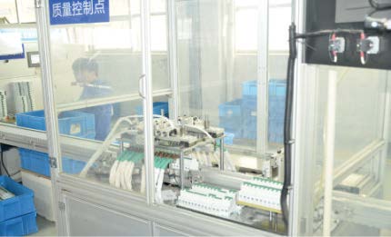 Single-phase Best Quality 2 Pole SWM-125 DC MCB Miniature Circuit Breaker Mini MCB Switch rcbo/mcb/mccb