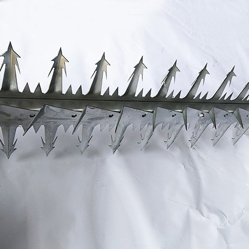 rotary razor spikes