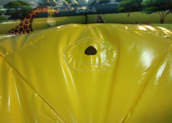Inflatable soft moutain sport game inflatable jumping hill with safety net