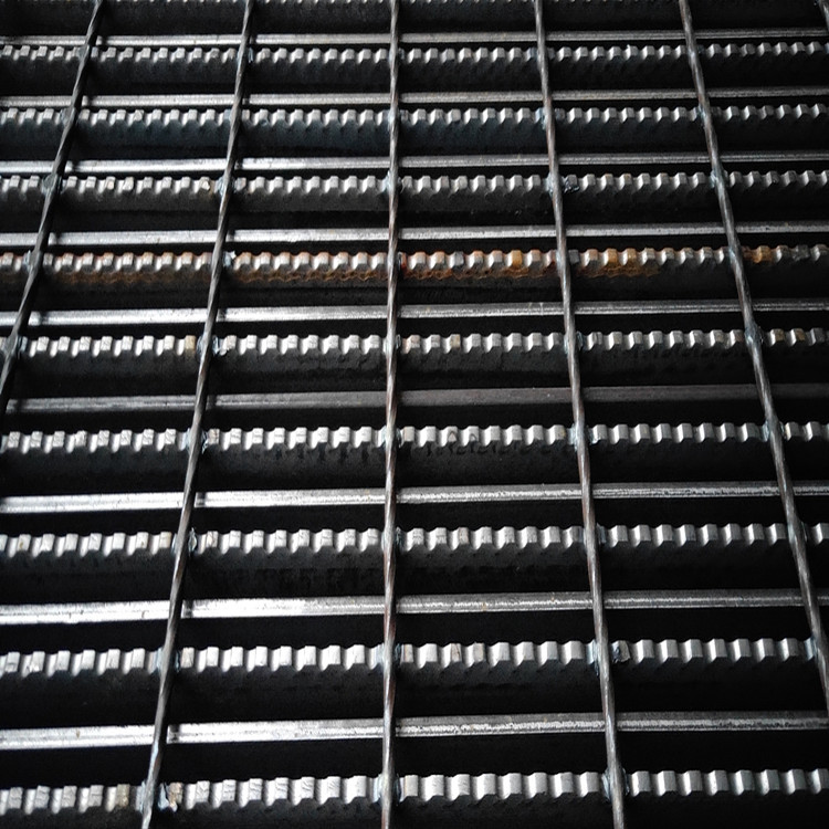 Customized Serrated Steel Grating Steel Bar Grating Galvanized Steel Grating