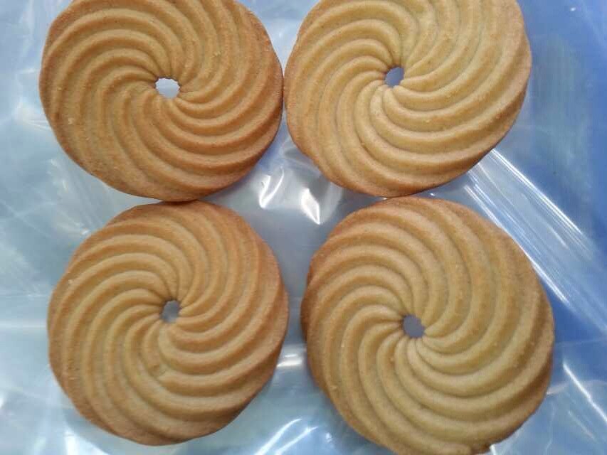 400 Automatic Small Cookie Machine / 16 Trays Rotary Moulder Cookie Machine