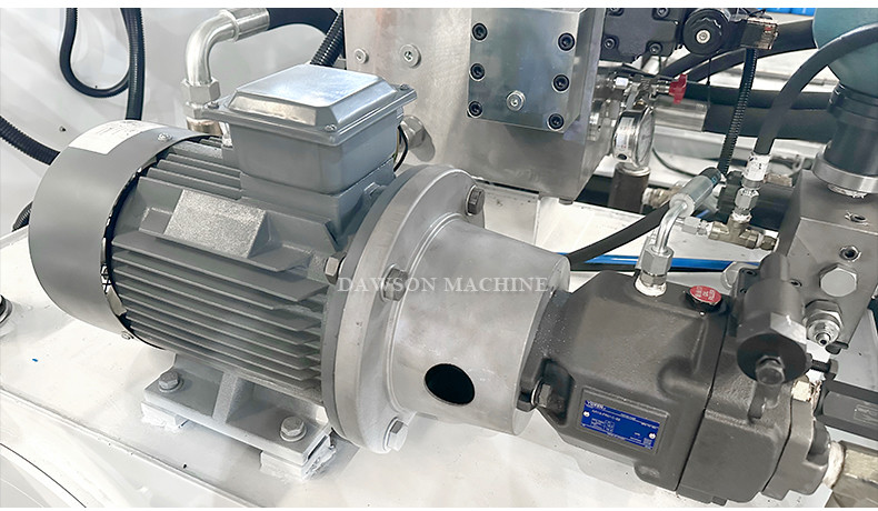 Customizable Automatic 15L 20L 25L HDPE Jerry Can Blow Molding Machine Plastic Container Canister Making Machine