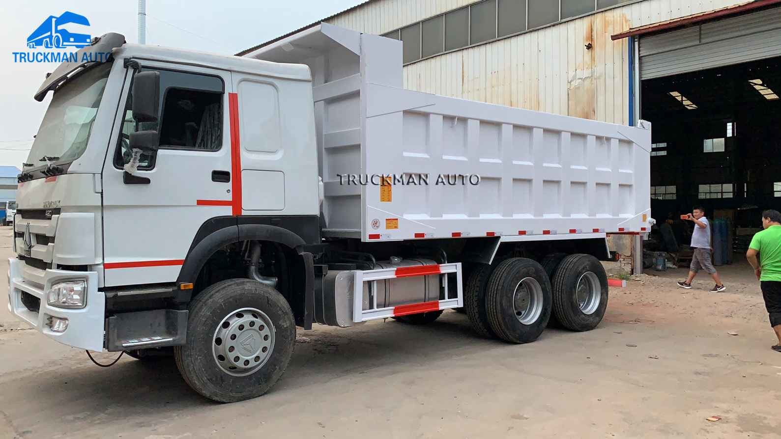 HC16 Drive Axle 371HP 18.6m3 Used HOWO Dump Truck