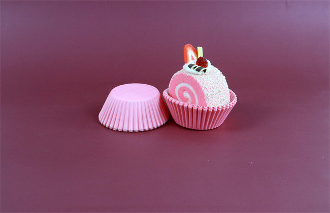 Pink Cupcake Liners in Standard Size Swedish Paper Baking Cups OEM Service Accepted
