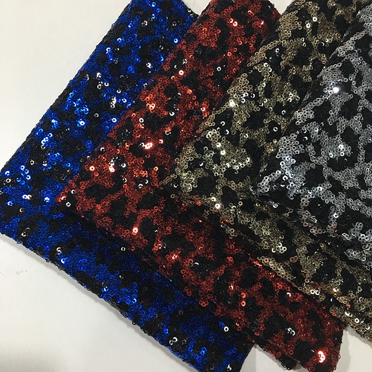 Fashionable Stretch Sequin Fabric 150gsm Shiny Color Customizable Color