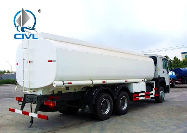 SINOTRUK Oil Tanker Truck HOWO OIL TANK truck 6X4 25000L 336 / 340 / 371HP