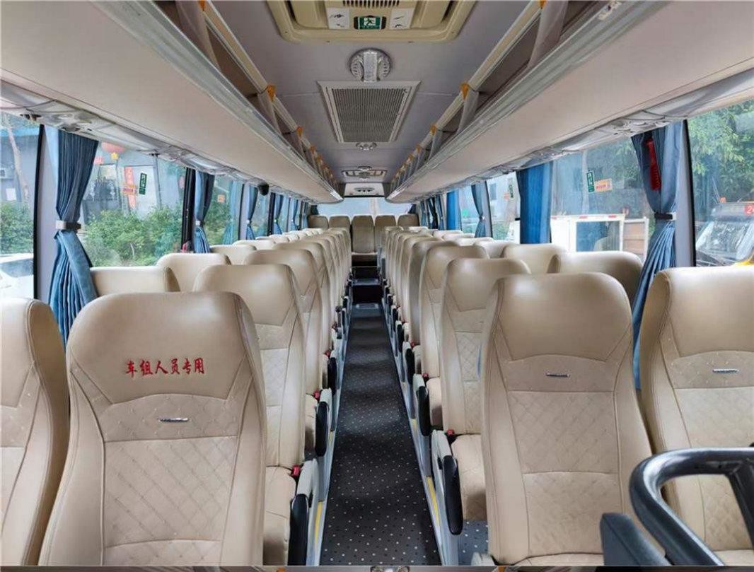 Used Coach Bus Kinglong Brand 50 Seats Yuchai Rear Engine Good Passenger Bus XMQ6113