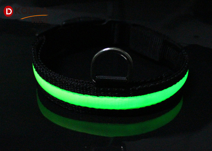 Nylon Night Safety Pet Flashing LED Flashing Dog Collar , Size S / M / L Easy Walk Dog Collar