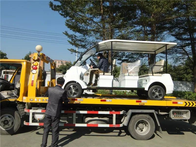 11 Passengers Electric Sightseeing Vehicle Tourist Bus With 5kW DC Motor 4 Wheels